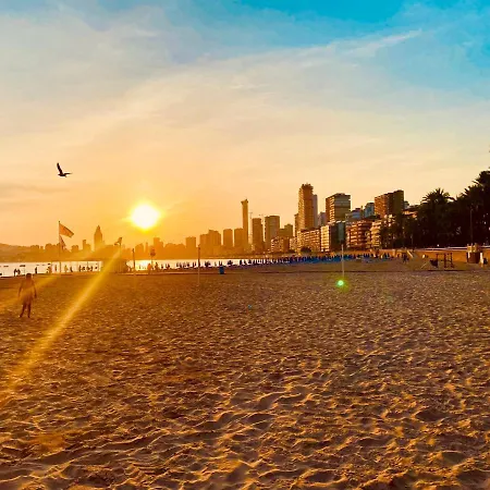 Sunset Waves Sea View Appartement Benidorm